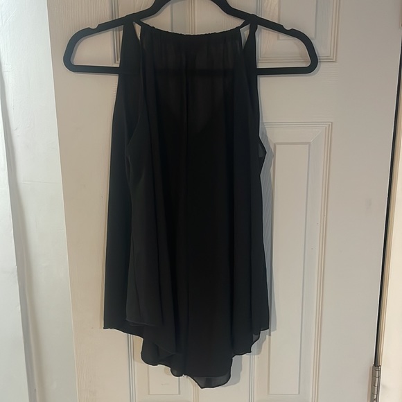 Jella couture, size small, flowy, black, blouse with connected necklace chain - Picture 5 of 7